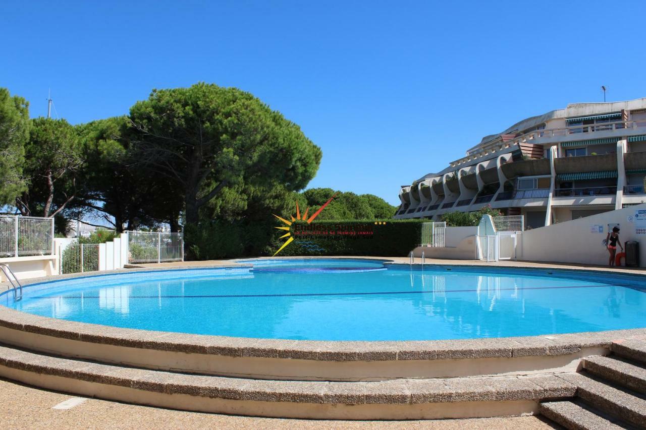 Studio 237 Port Camargue, Piscine, Climatisation, 2 Personnes Le Grau-du-Roi Luaran gambar